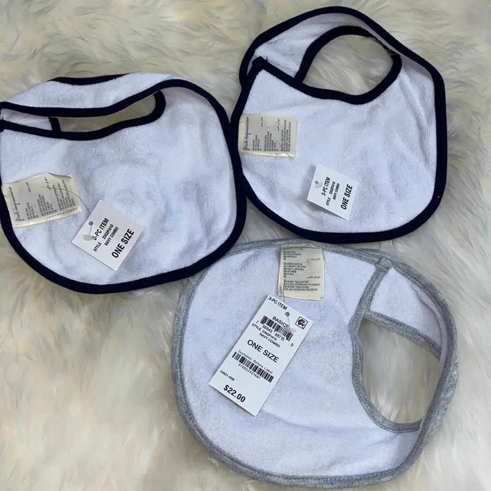 •first impressions• Baby Bib Trio NWT
